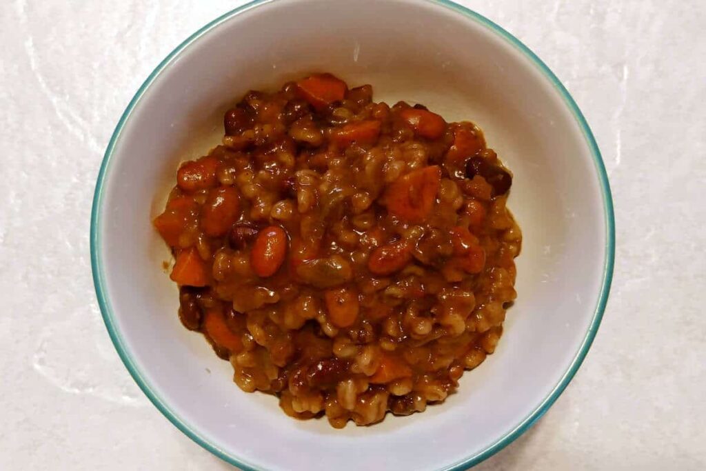 slow cooker southwestern bean and barley soup, in a bowl
