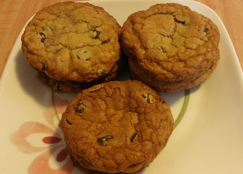 alton brown's gluten-free chocolate chip cookies