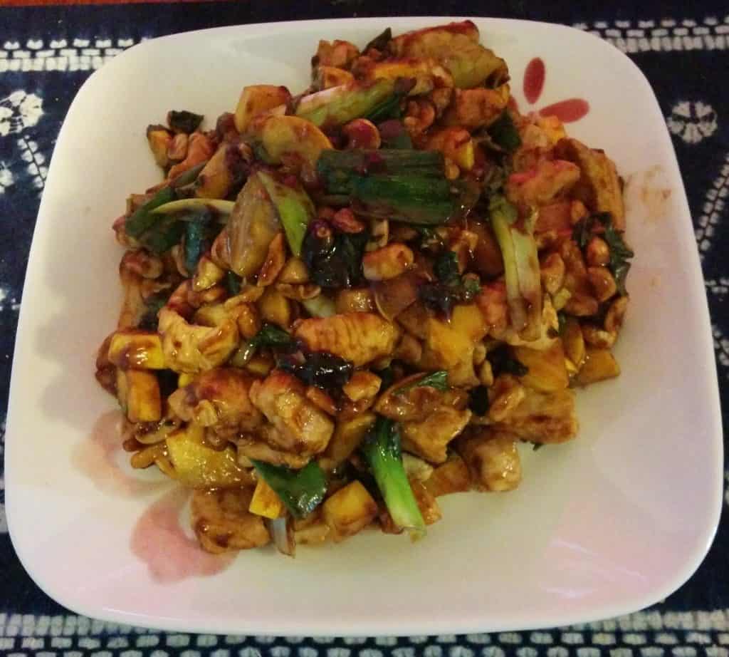 thai chicken with basil and cashews