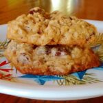 Chewy Oatmeal Cookies