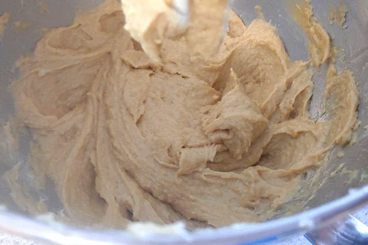 wet ingredients for chocolate oat bars